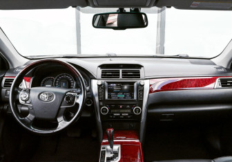 Подержанный автомобиль Toyota Camry Sedan 2011 года (20 фото)