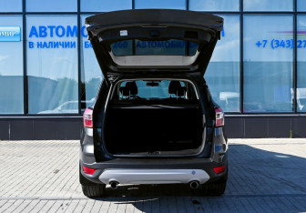 Подержанный автомобиль Ford Kuga 2019 года (21 фото)