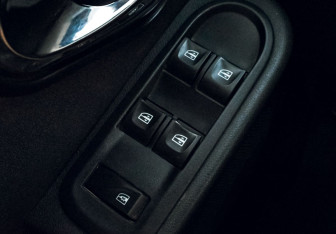 Подержанный автомобиль Renault Duster 2019 года (12 фото)