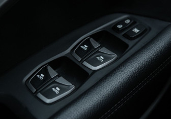 Подержанный автомобиль Hyundai Santa Fe 2013 года (11 фото)