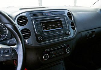 Подержанный автомобиль Volkswagen Tiguan 2014 года (11 фото)