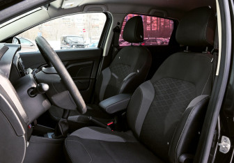 Подержанный автомобиль LADA (ВАЗ) XRAY 2018 года (9 фото)