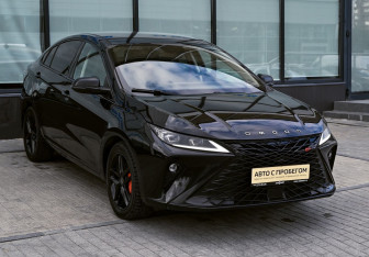 Подержанный автомобиль Omoda S5 GT 2023 года (7 фото)