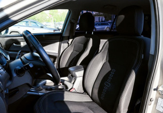 Подержанный автомобиль Kia Sportage 2014 года (16 фото)