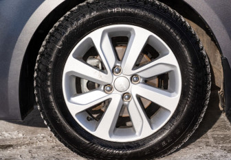 Подержанный автомобиль Kia Rio Sedan 2016 года (21 фото)