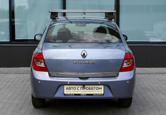 Подержанный автомобиль Renault Symbol 2008 года (4 фото)