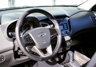 Подержанный автомобиль Hyundai Creta 2020 года (15 фото)