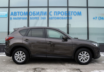 Подержанный автомобиль Mazda CX-5 2016 года (6 фото)