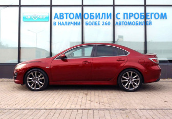 Подержанный автомобиль Mazda 6 Liftback 2012 года (2 фото)