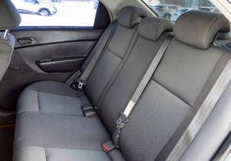 Подержанный автомобиль Chevrolet Aveo Sedan 2008 года (17 фото)