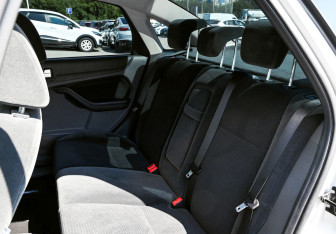 Подержанный автомобиль Ford Focus Sedan 2008 года (15 фото)