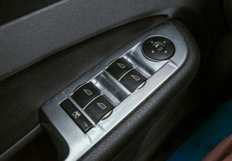 Подержанный автомобиль Ford Focus Hatchback 2008 года (15 фото)