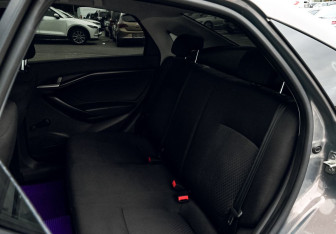 Подержанный автомобиль LADA (ВАЗ) Vesta Sedan 2019 года (16 фото)