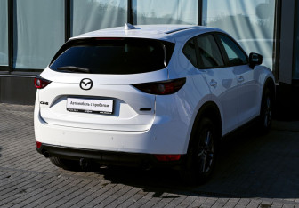 Подержанный автомобиль Mazda CX-5 2018 года (5 фото)