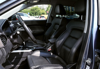 Подержанный автомобиль Chery Tiggo 4 2021 года (15 фото)