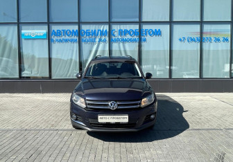 Подержанный автомобиль Volkswagen Tiguan 2011 года (8 фото)