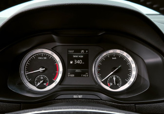 Подержанный автомобиль Skoda Karoq 2021 года (9 фото)