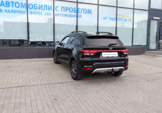 Подержанный автомобиль Kia Rio Hatchback 2017 года (3 фото)