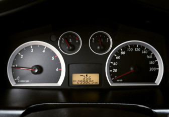 Подержанный автомобиль Hyundai Santa Fe 2008 года (14 фото)