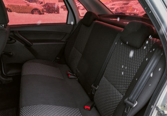 Подержанный автомобиль LADA (ВАЗ) Granta Sedan 2017 года (17 фото)