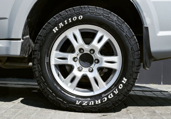 Подержанный автомобиль Great Wall Hover H3 2012 года (19 фото)
