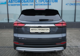 Подержанный автомобиль Geely Atlas Pro 2022 года (4 фото)