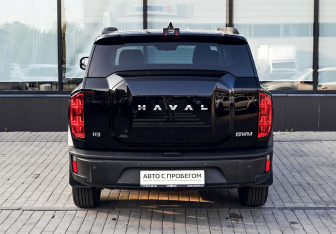 Подержанный автомобиль Haval H3 2024 года (4 фото)
