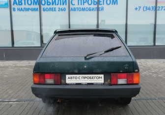 Подержанный автомобиль LADA (ВАЗ) 2109 Hatchback 2003 года (4 фото)