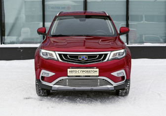 Подержанный автомобиль Geely Atlas 2021 года (8 фото)