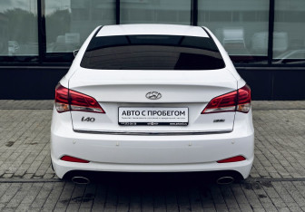 Подержанный автомобиль Hyundai i40 Sedan 2016 года (4 фото)