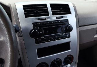 Подержанный автомобиль Dodge Caliber 2007 года (5 фото)