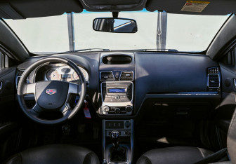 Подержанный автомобиль Geely Emgrand EC7 Sedan 2014 года (12 фото)