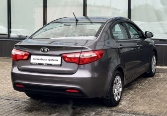 Подержанный автомобиль Kia Rio Sedan 2014 года (5 фото)
