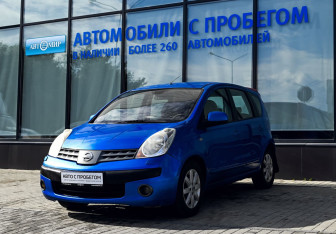 Подержанный автомобиль Nissan Note 2006 года (1 фото)