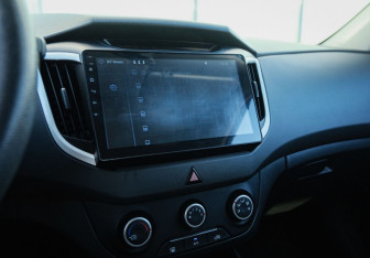 Подержанный автомобиль Hyundai Creta 2018 года (12 фото)