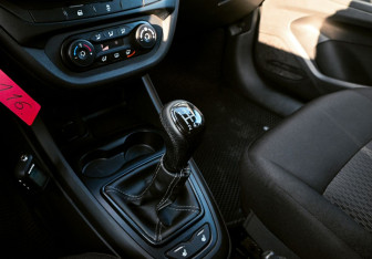 Подержанный автомобиль LADA (ВАЗ) Vesta Sedan 2019 года (9 фото)