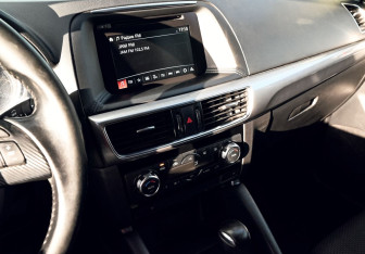 Подержанный автомобиль Mazda CX-5 2016 года (11 фото)