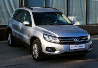 Подержанный автомобиль Volkswagen Tiguan 2011 года (7 фото)
