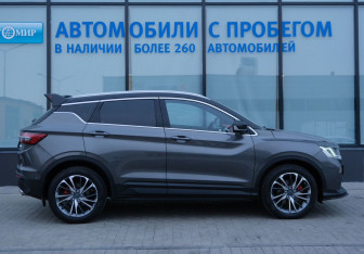 Подержанный автомобиль Geely Coolray 2023 года (6 фото)