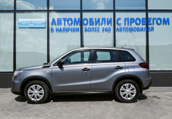 Подержанный автомобиль Suzuki Vitara 2021 года (2 фото)