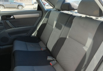 Подержанный автомобиль Chevrolet Lacetti Sedan 2010 года (17 фото)