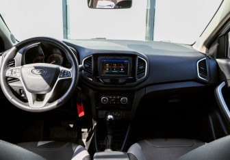 Подержанный автомобиль LADA (ВАЗ) XRAY 2021 года (18 фото)