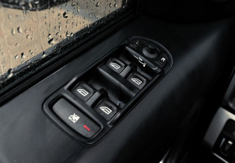 Подержанный автомобиль Land Rover Freelander 2008 года (13 фото)