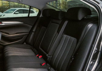 Подержанный автомобиль Mazda 6 Sedan 2021 года (18 фото)