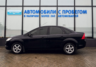 Подержанный автомобиль Ford Focus Sedan 2008 года (2 фото)