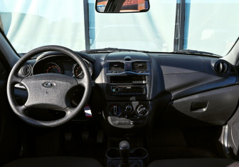 Подержанный автомобиль LADA (ВАЗ) Granta Sedan 2024 года (17 фото)