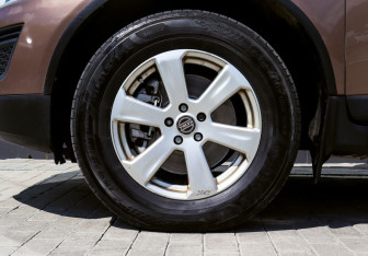 Подержанный автомобиль Volvo XC60 2012 года (22 фото)