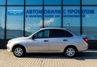 Подержанный автомобиль LADA (ВАЗ) Granta Sedan 2019 года (2 фото)