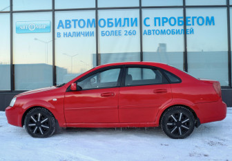 Подержанный автомобиль Chevrolet Lacetti Sedan 2006 года (2 фото)