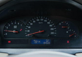 Подержанный автомобиль Vortex Estina 2009 года (14 фото)